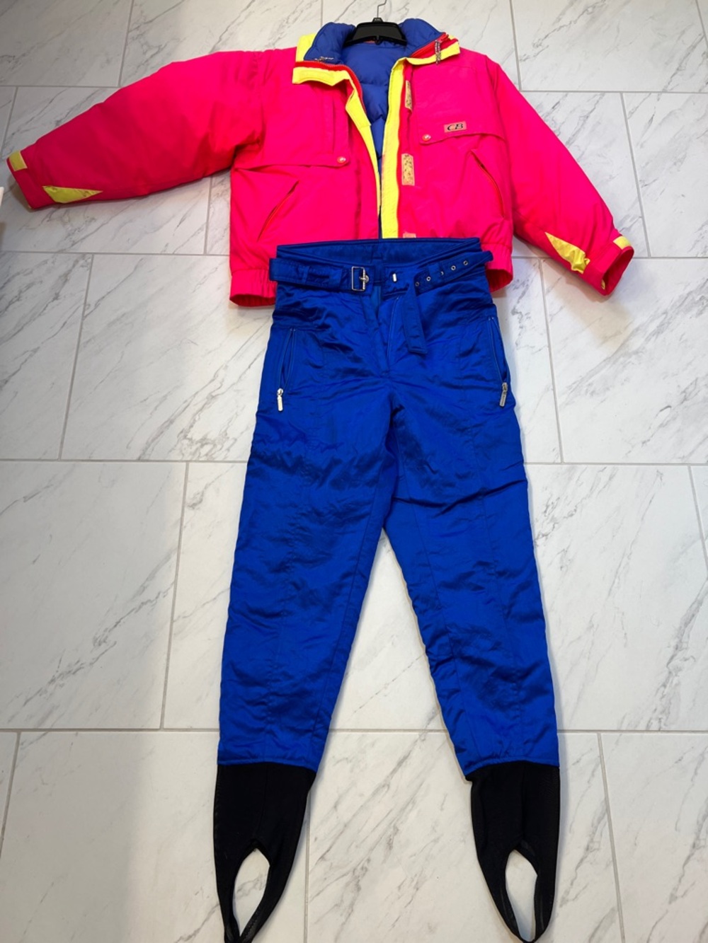 Ski jacket/snowboard/outdoors 2 in 1 and matching ski pants